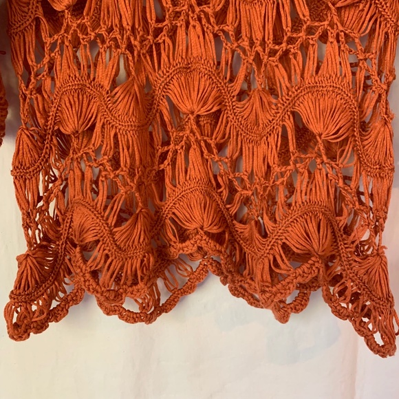 Umgee burnt orange crochet sweater/top - Picture 4 of 5